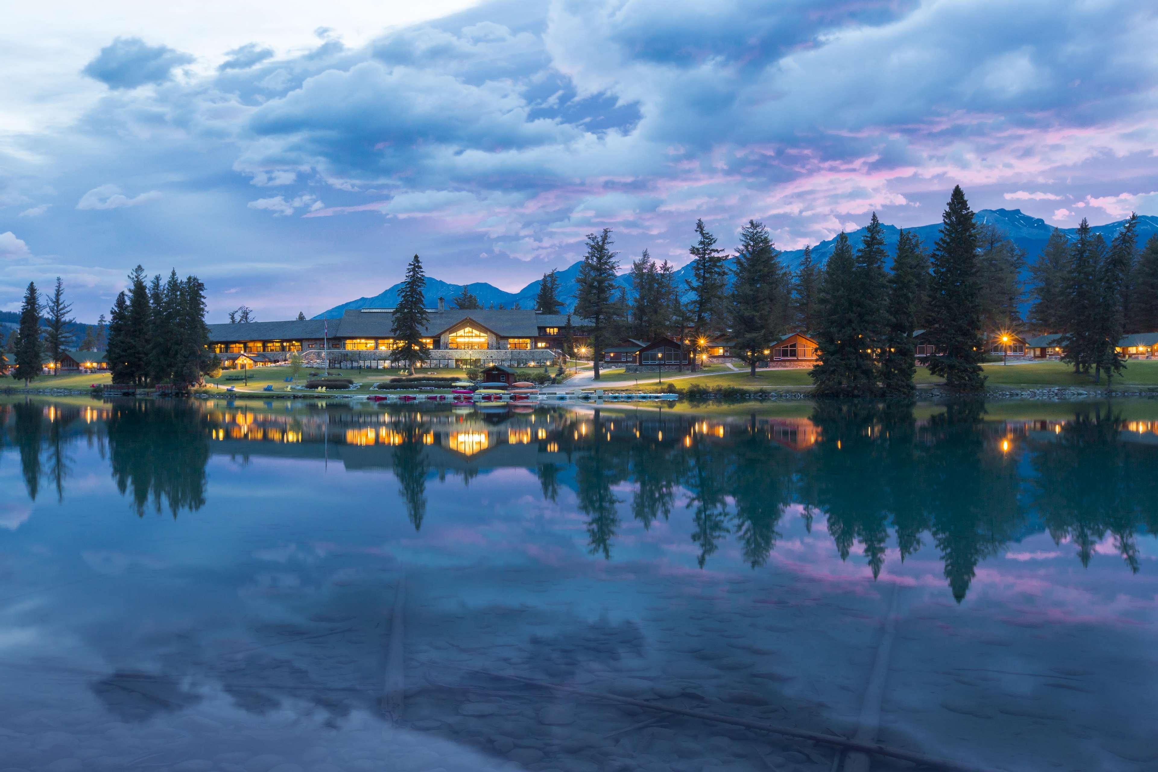 Fairmont Jasper Park Lodge Dış mekan fotoğraf