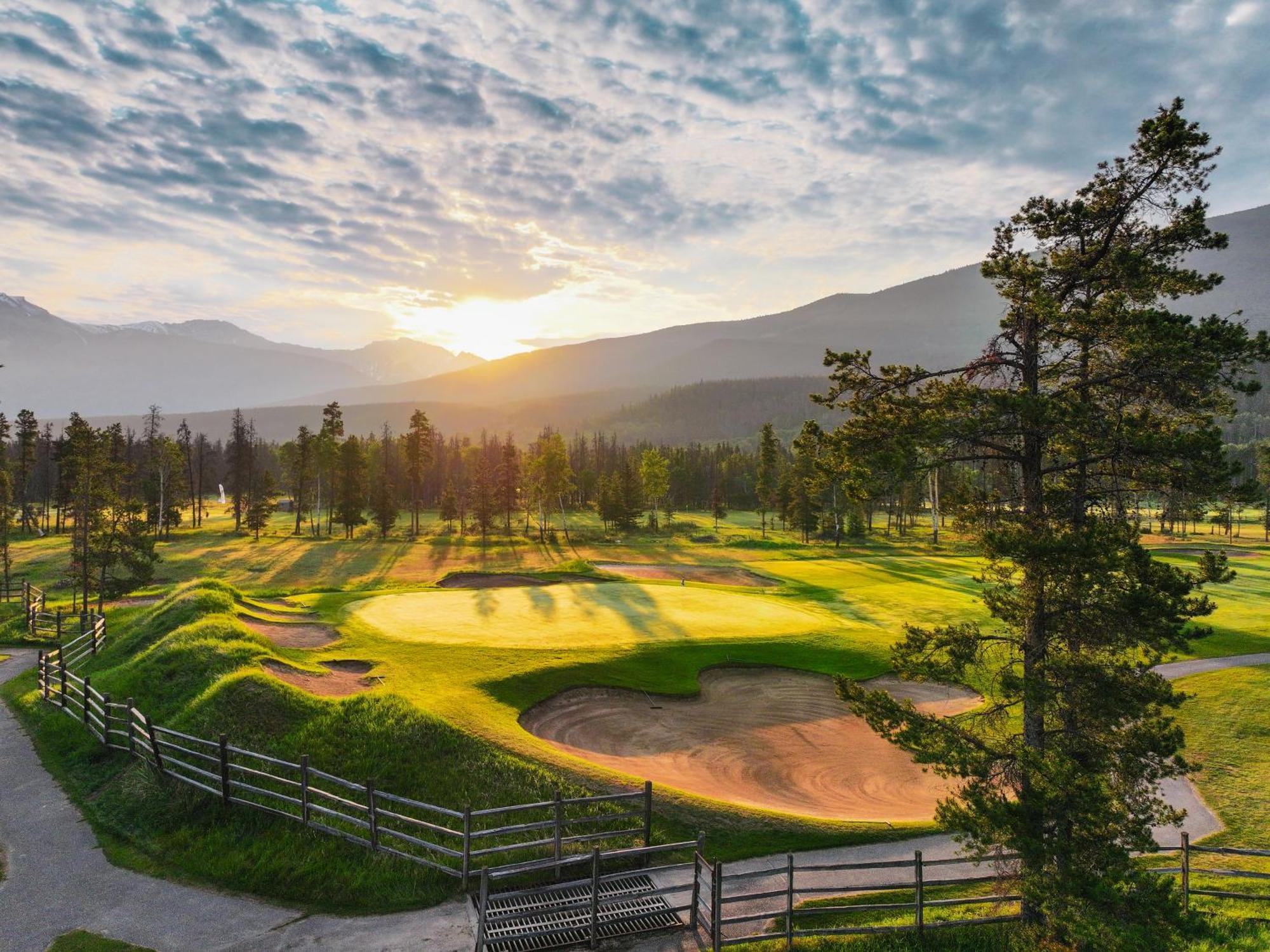 Fairmont Jasper Park Lodge Dış mekan fotoğraf